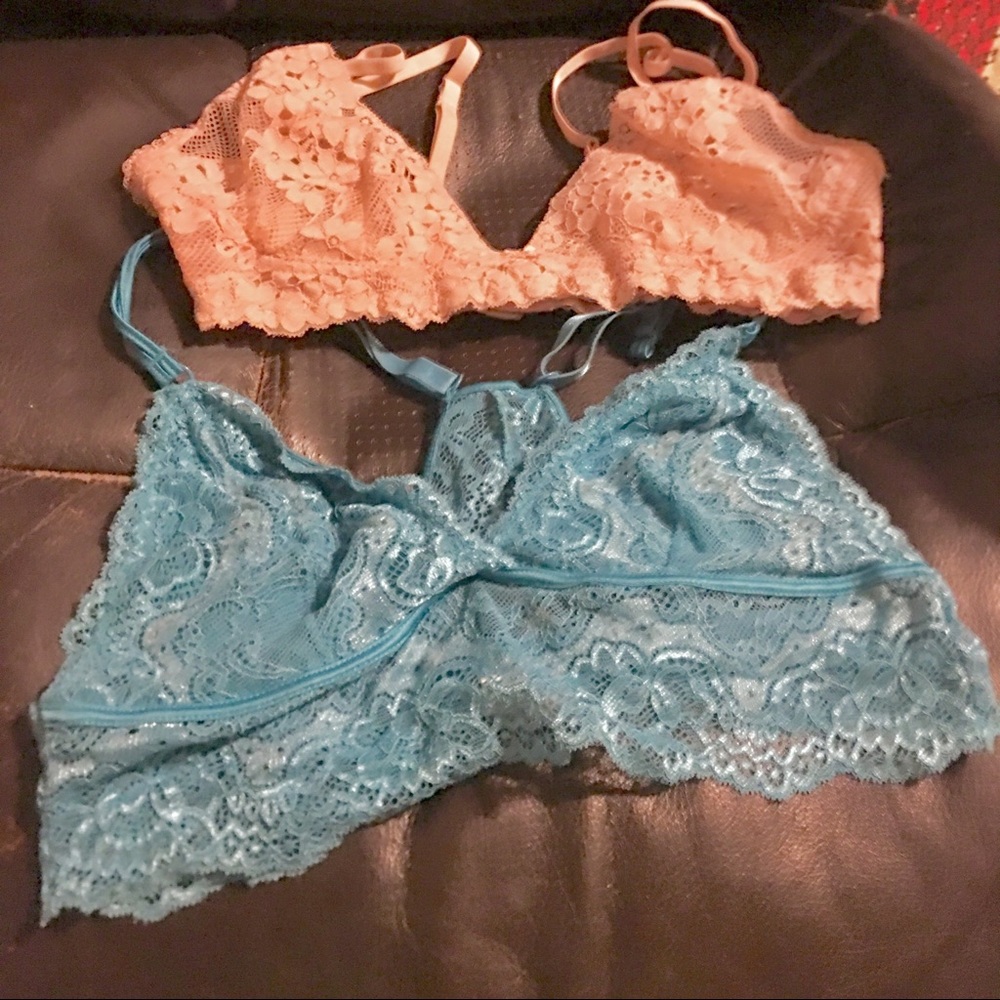 Bralettes size M - Picture 2 of 3
